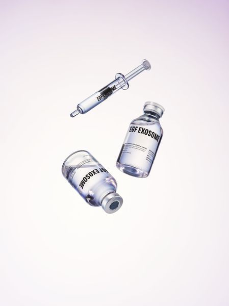 Ревіталізуюча ампула з екзосомами та EGF CU Skin Dr. Solution EGF Exosome Ampoule, 38 мл 001942 фото