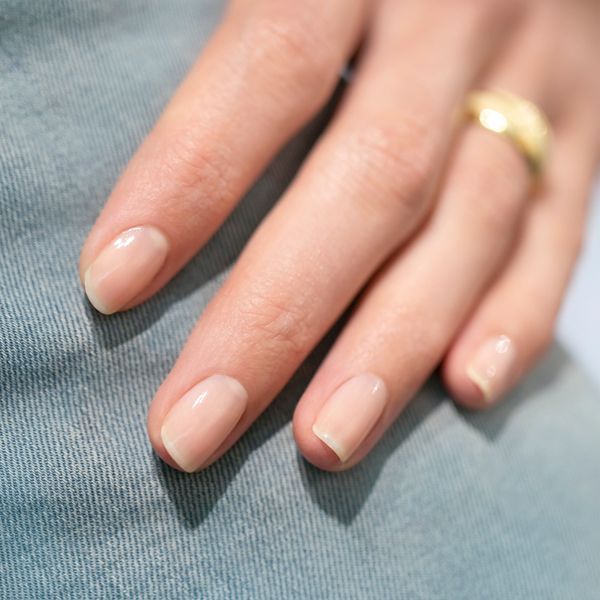 Лак для нігтів з нюдовим відтінком Manucurist Green Beige 15ml
